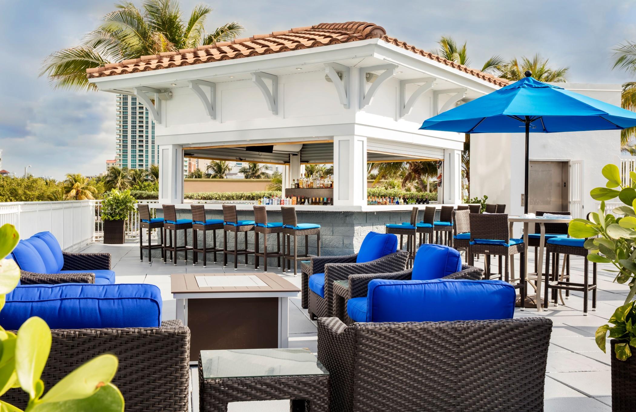 Courtyard By Marriott Fort Lauderdale Beach Exterior foto