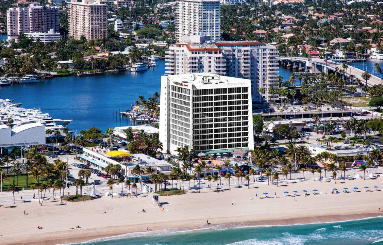 Courtyard By Marriott Fort Lauderdale Beach Exterior foto